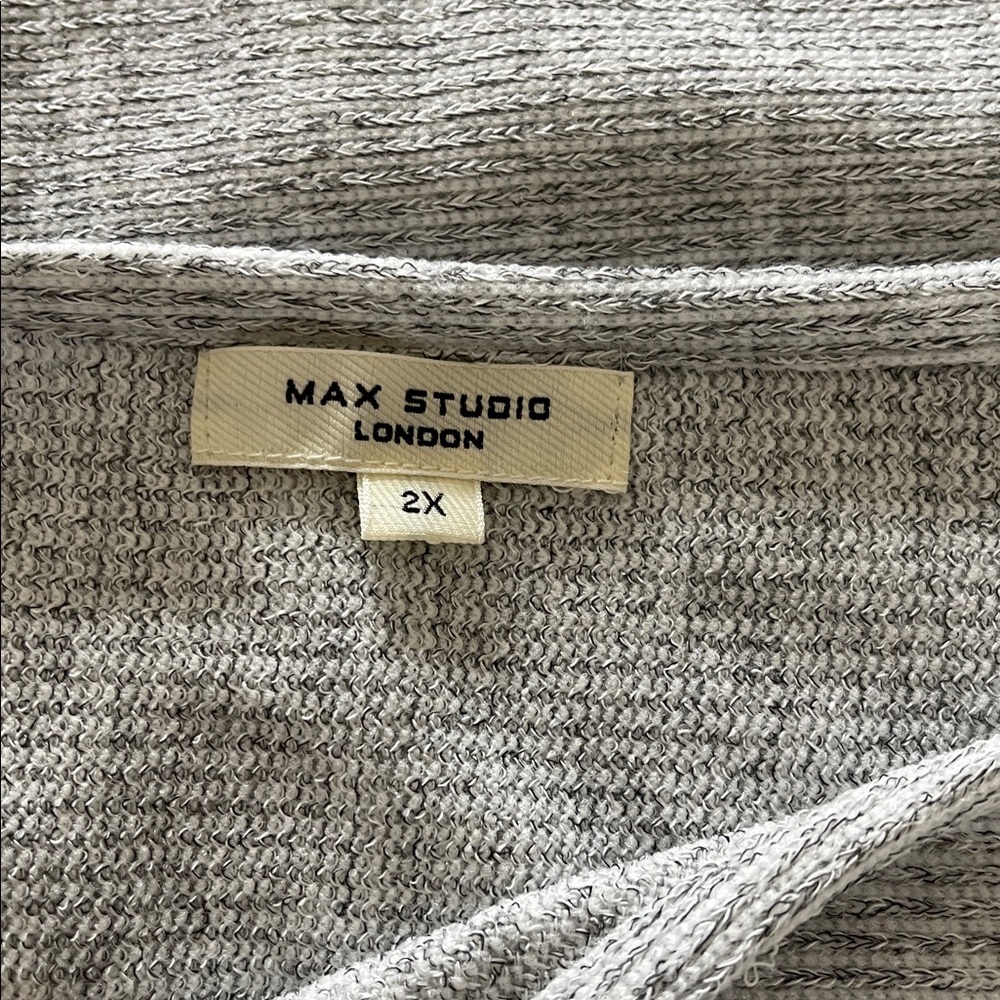 Max Studio Oat & Black Short Sleeve Boat Neck Soft Ribbed Knit Top NWOT Size 2X - Picture 7 of 8